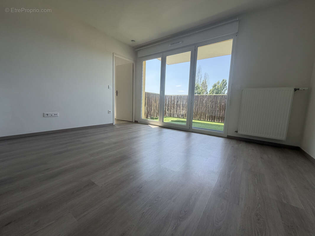 A Louvres, appartement de 2 pièces avec balcon - photo 4