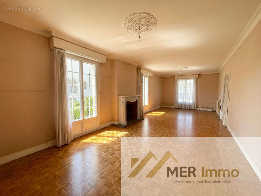 Maison à SAINT-MALO