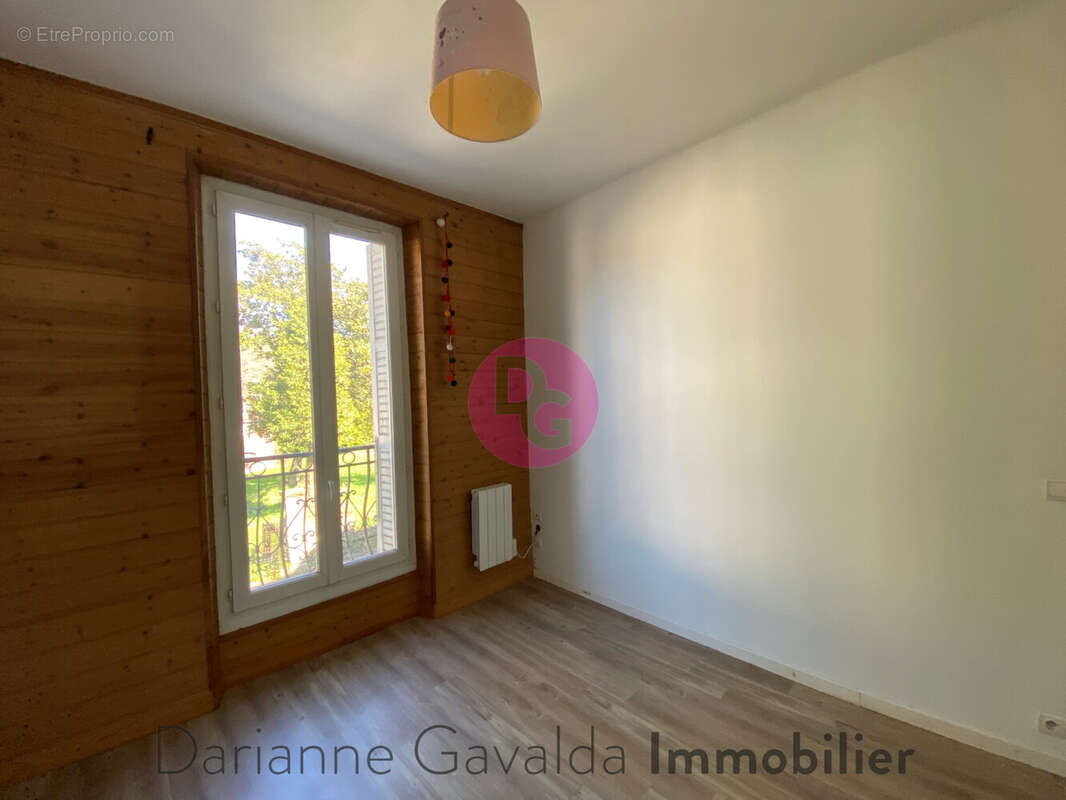 Appartement à DECAZEVILLE