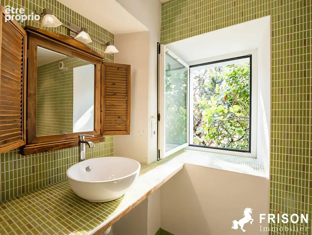 Salle d'eau RDC