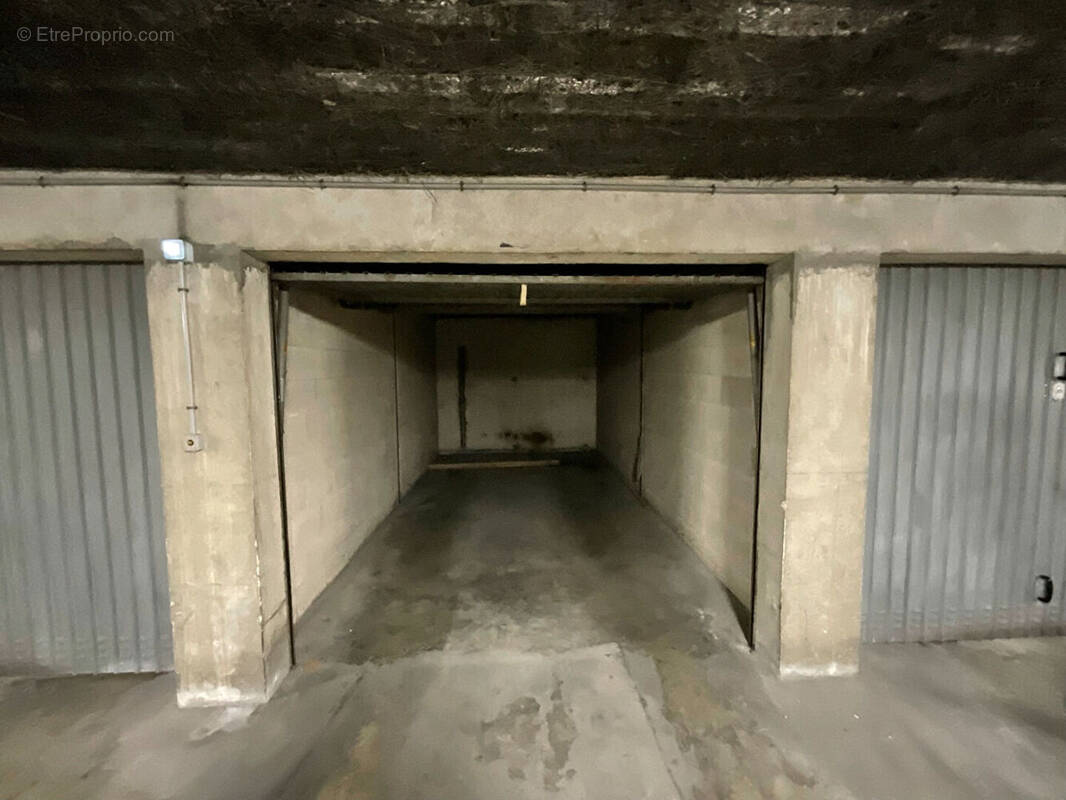 Parking à REIMS
