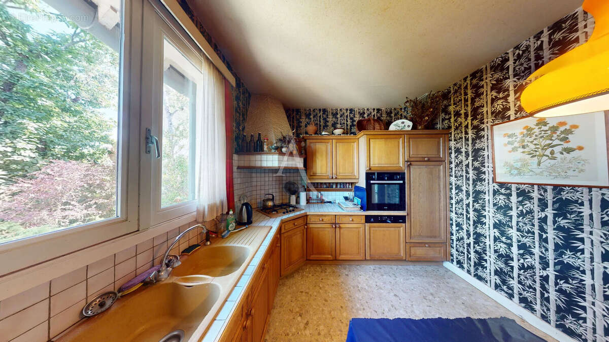 Maison 6 pièces VILLEBON SUR YVETTE 131.41m² avec jardin et dépendance - photo 10