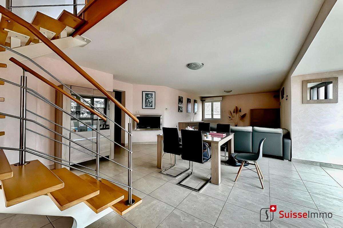 Appartement à ETUPES