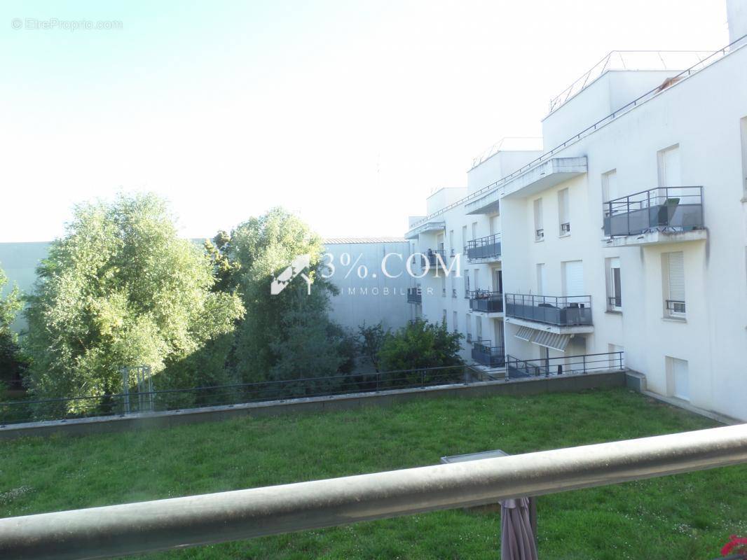 Appartement à FRESNES