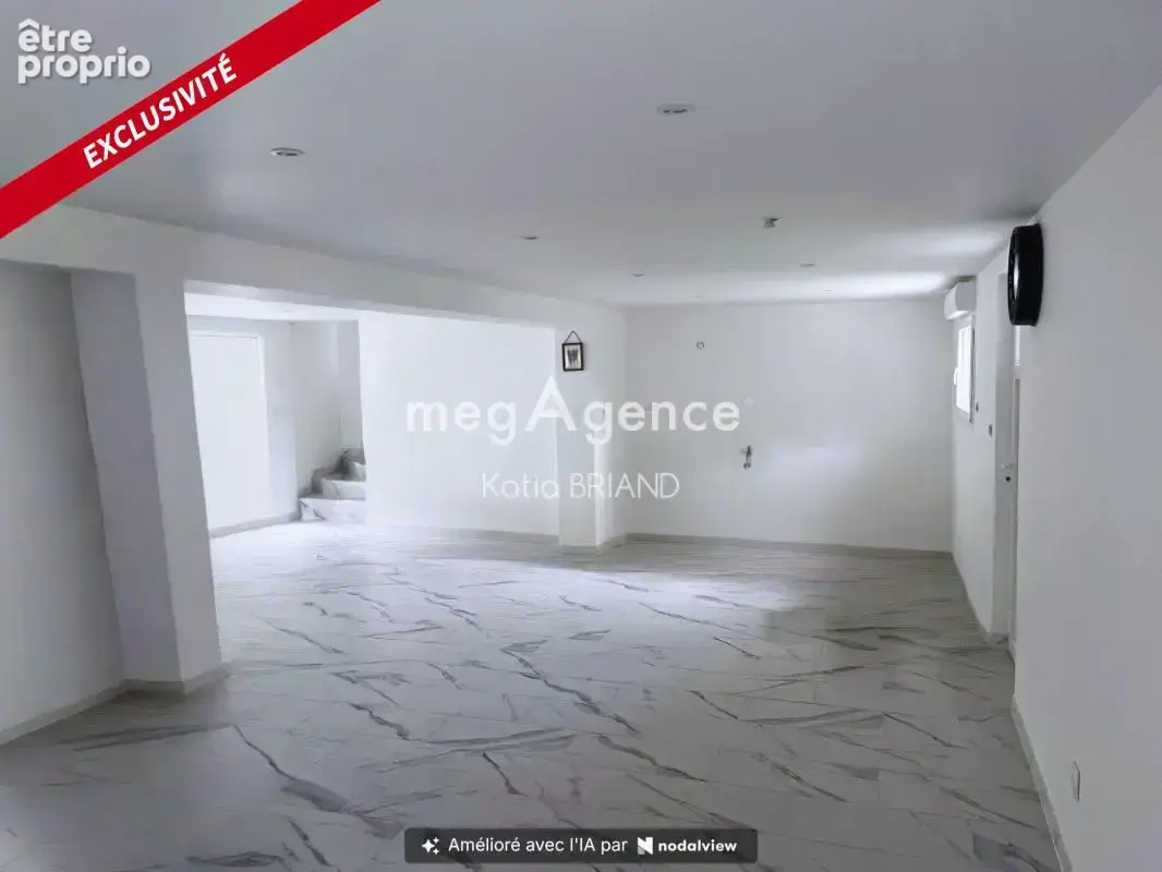 maison rénovée  de 130 m² sur un terrain de 861 m² - photo 1