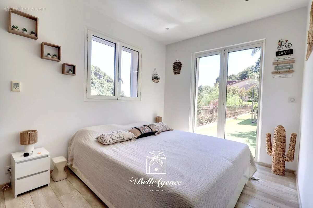 Maison à CAGNES-SUR-MER