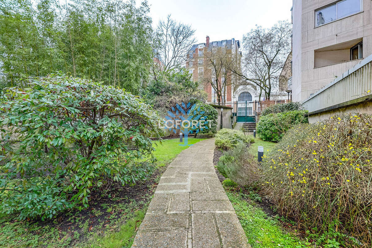 Appartement à PARIS-19E