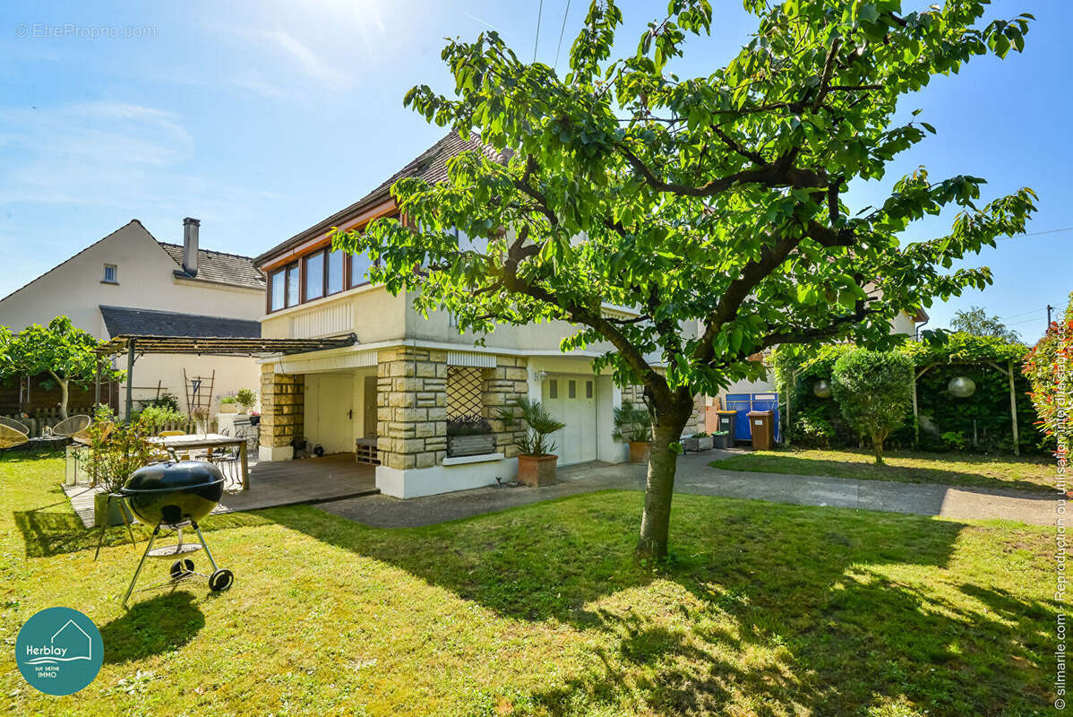 Maison Montesson 6 pièces - surface utile 152 m² - photo 13