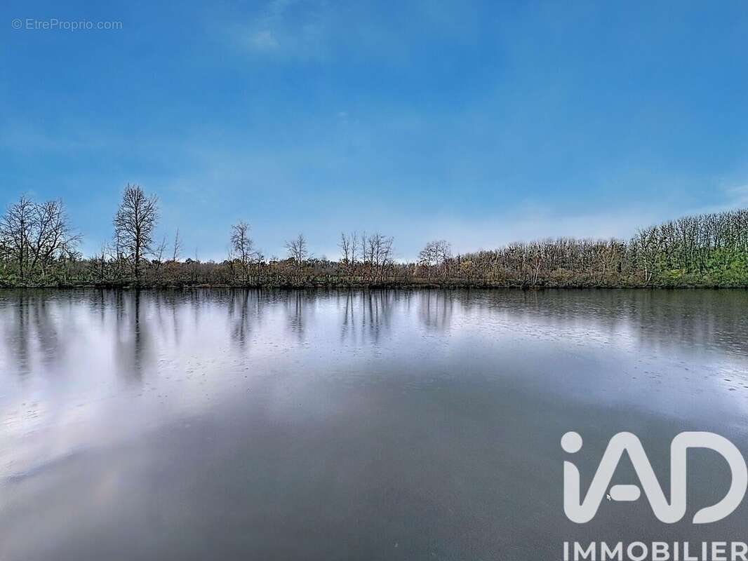 Photo 3 - Terrain à NOGENT-SUR-SEINE