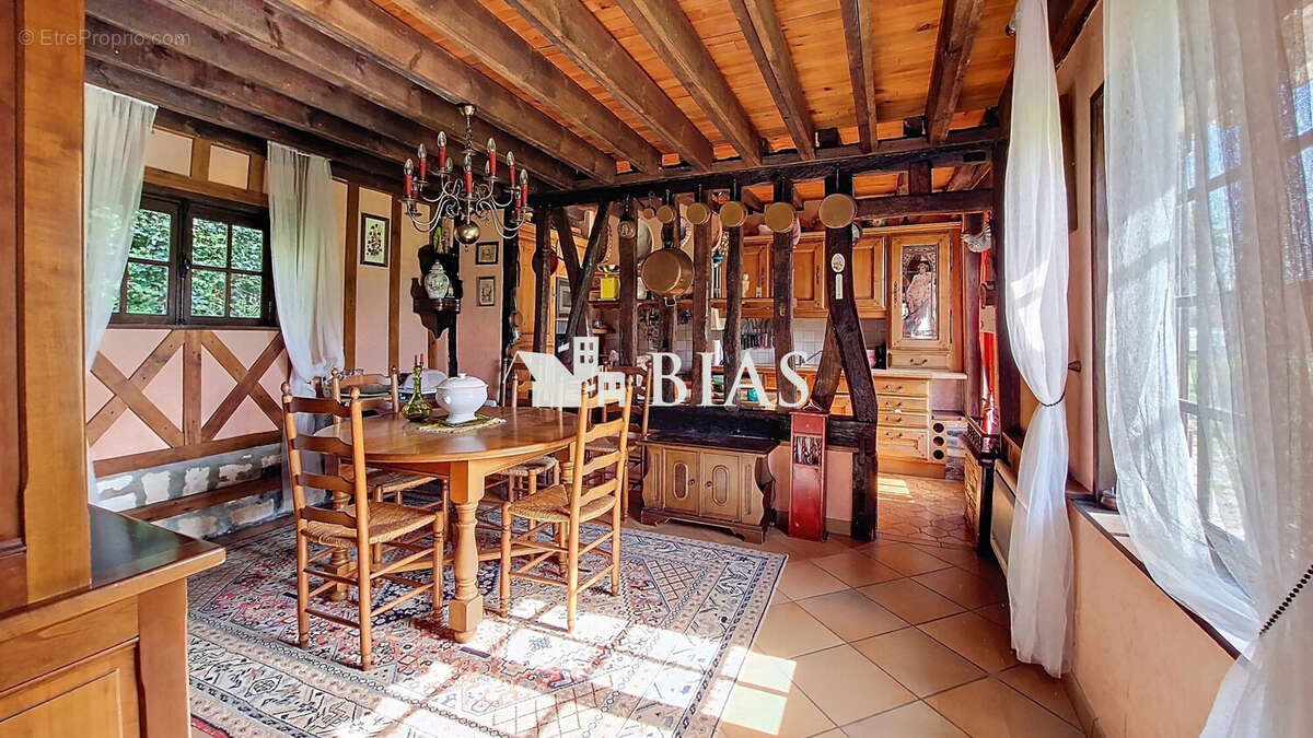 Maison à VOISCREVILLE