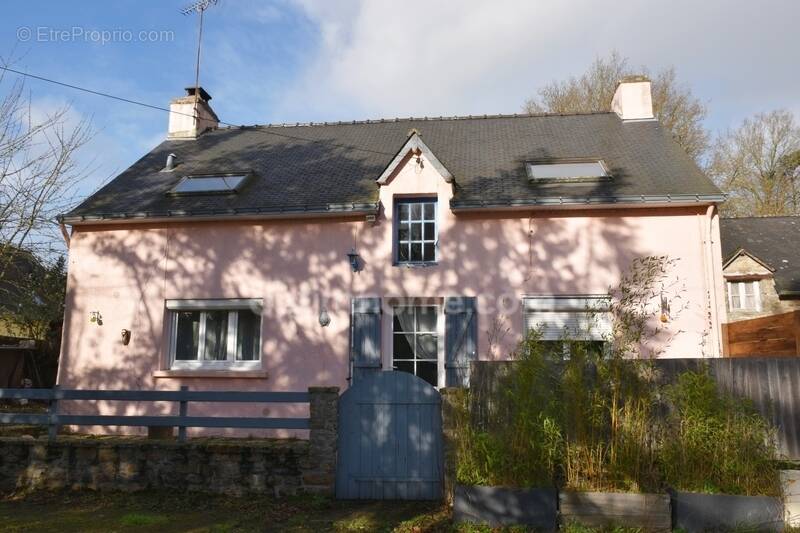 Maison à SAINT-GUYOMARD