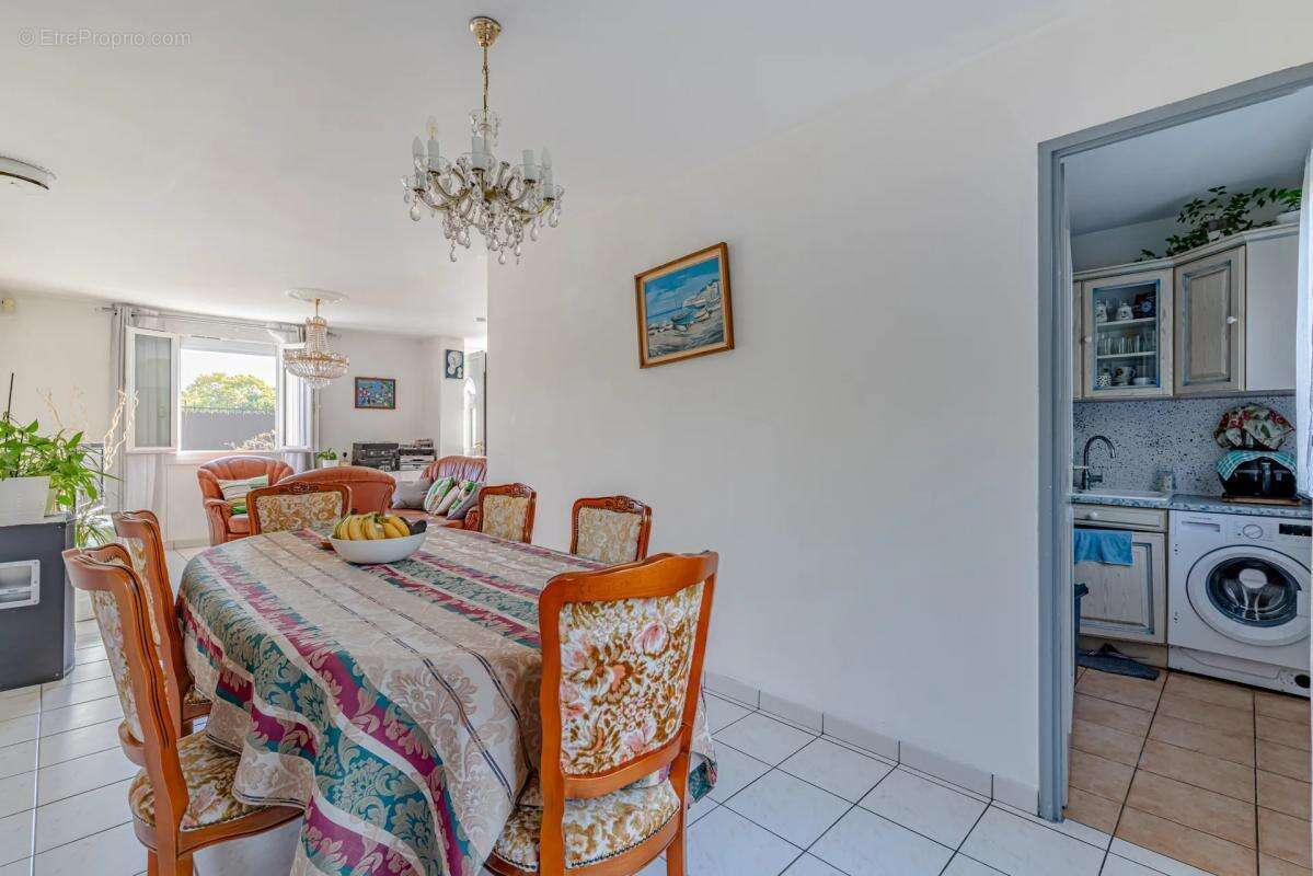 Maison à GOUSSAINVILLE