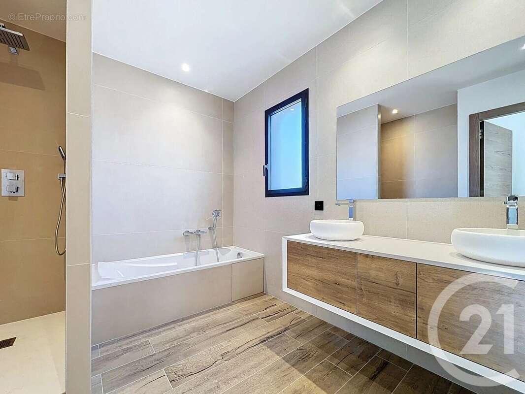 Maison 143 m² à Mougins  - photo 16