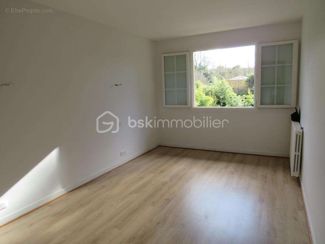 Maison plain-pied de 114 m² sur grand sous-sol - photo 12