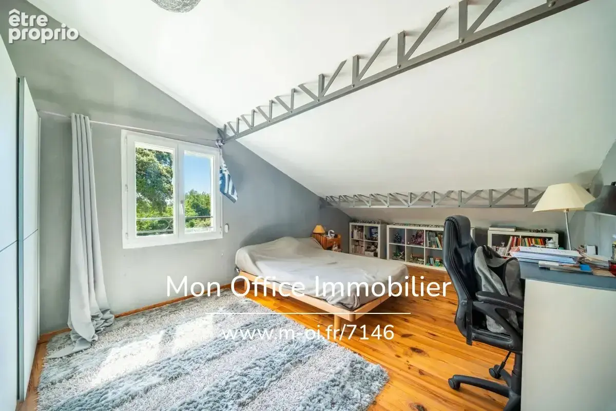 Référence : 7146-SKA - Maison 9 pièces - photo 7