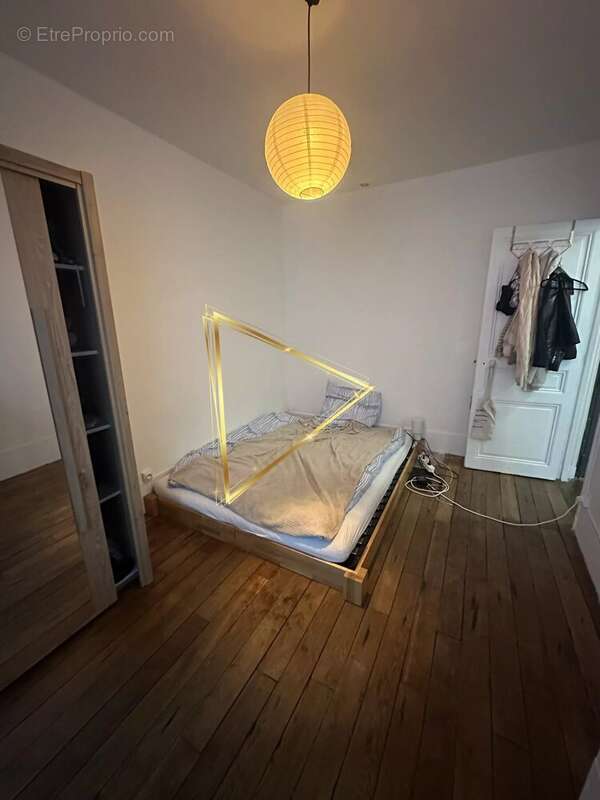 Appartement à PARIS-11E