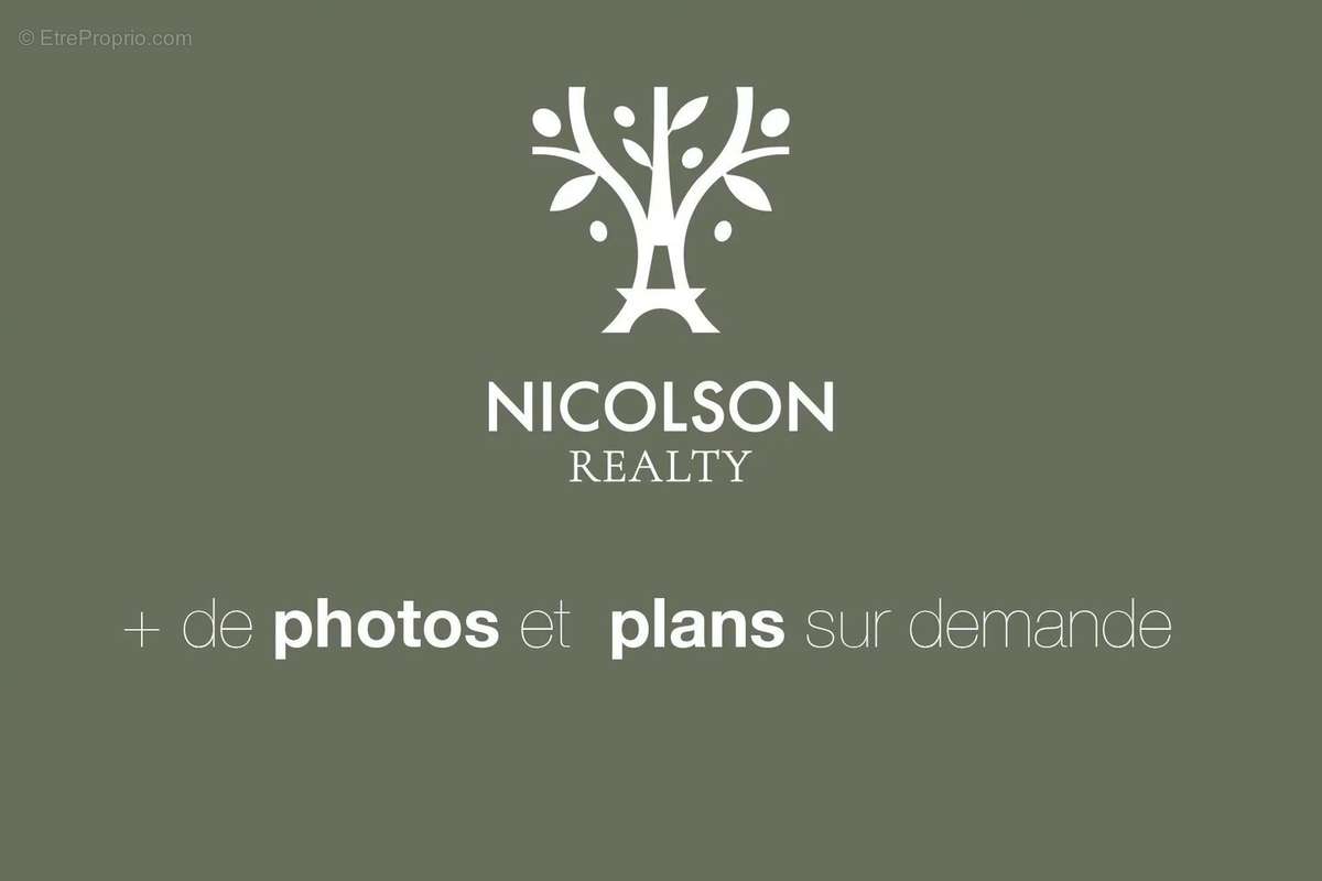 Appartement à PARIS-16E