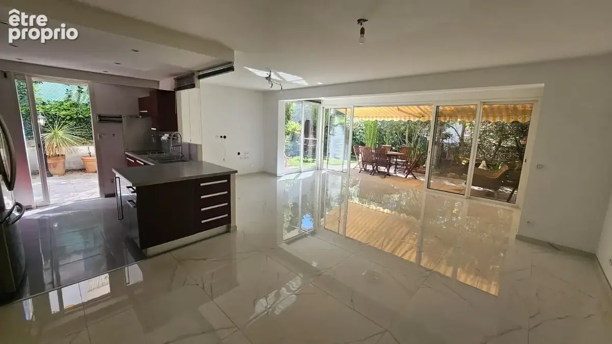 Appartement - 3 pieces - rez de jardin - garage - deux caves - 88 m2 - juan les pins - photo 10