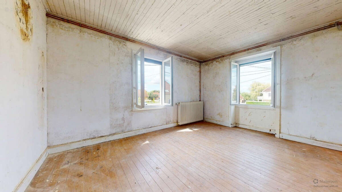 Appartement à TASSENIERES