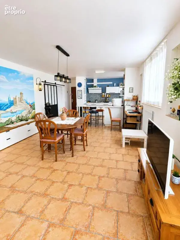 en EXCLUSIVITE sur ÉCHIROLLES — T5 de 80 m² avec balcon – 3 chambres – Cave & Parking privatif - photo 10