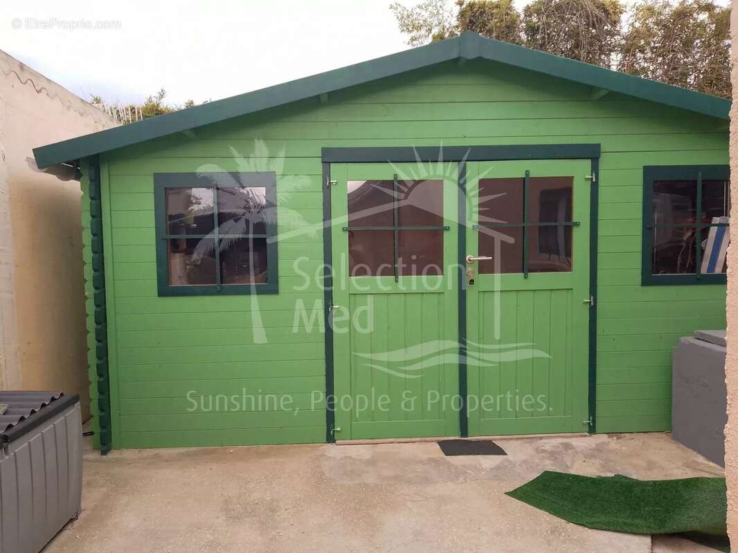 Appartement à SIX-FOURS-LES-PLAGES