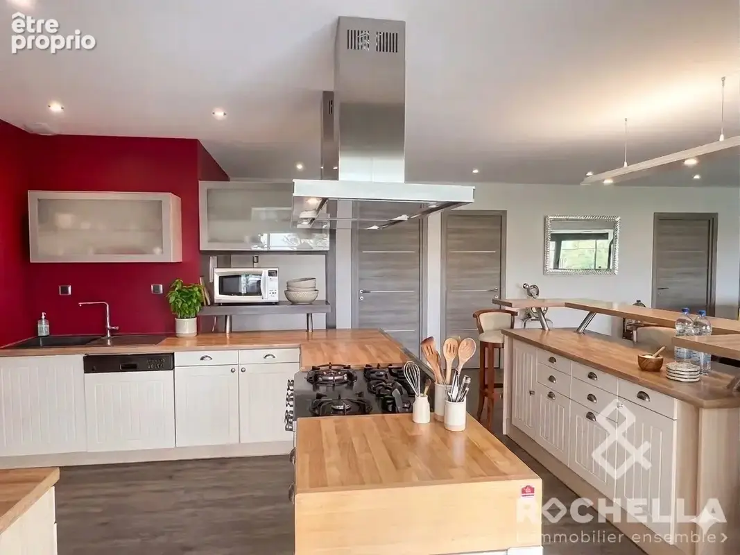 Maison 5 pièces 201 m² à vendre à Bourgneuf (17220) - photo 3