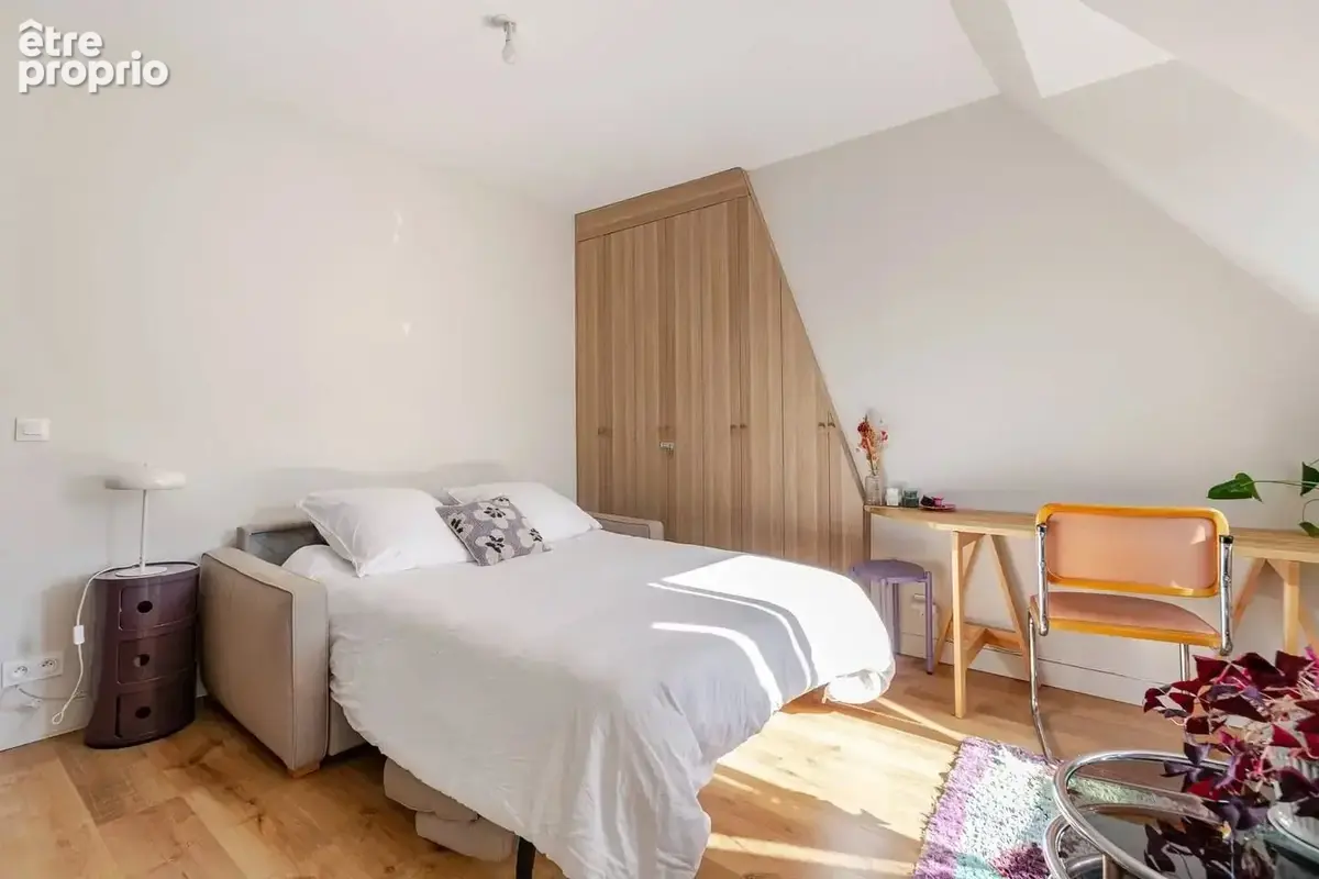 Studio - dernier etage - 75018 paris - photo 9