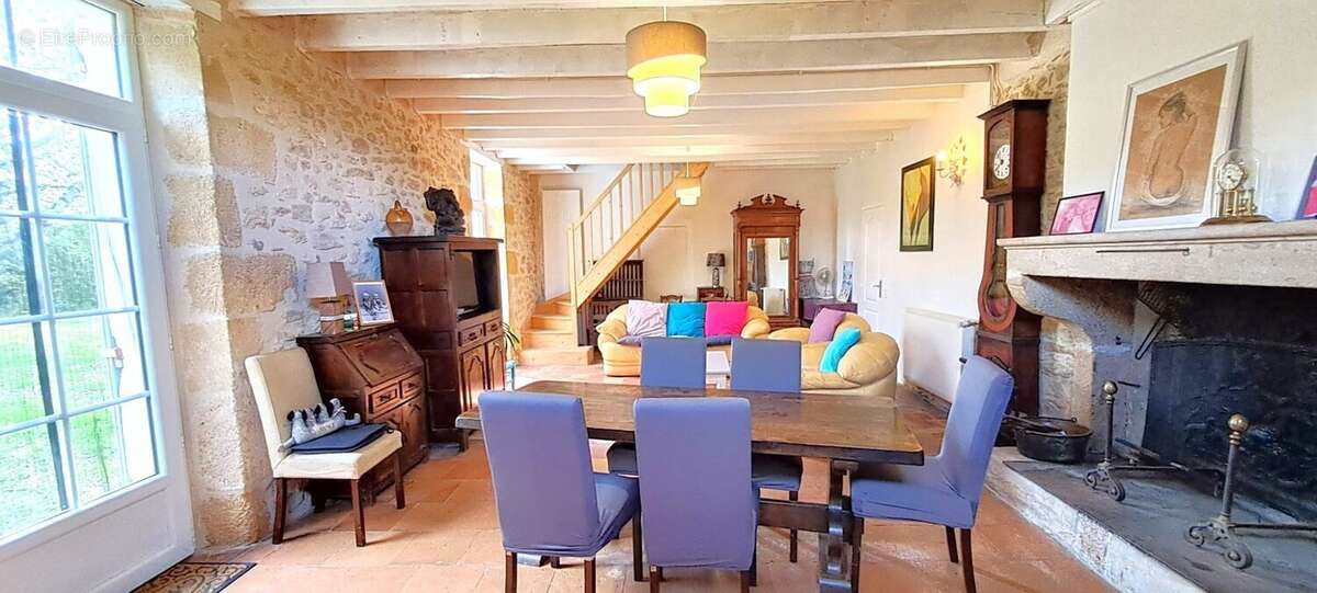 Maison 163 m² à Langon  - photo 4