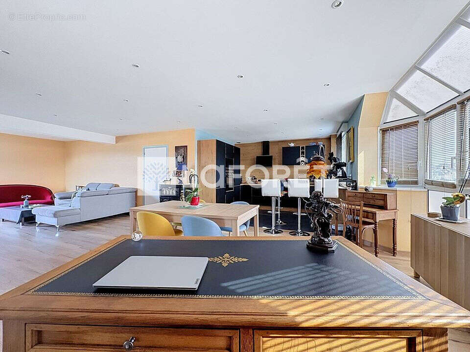 Appartement avec ascenseur centre ville - photo 2