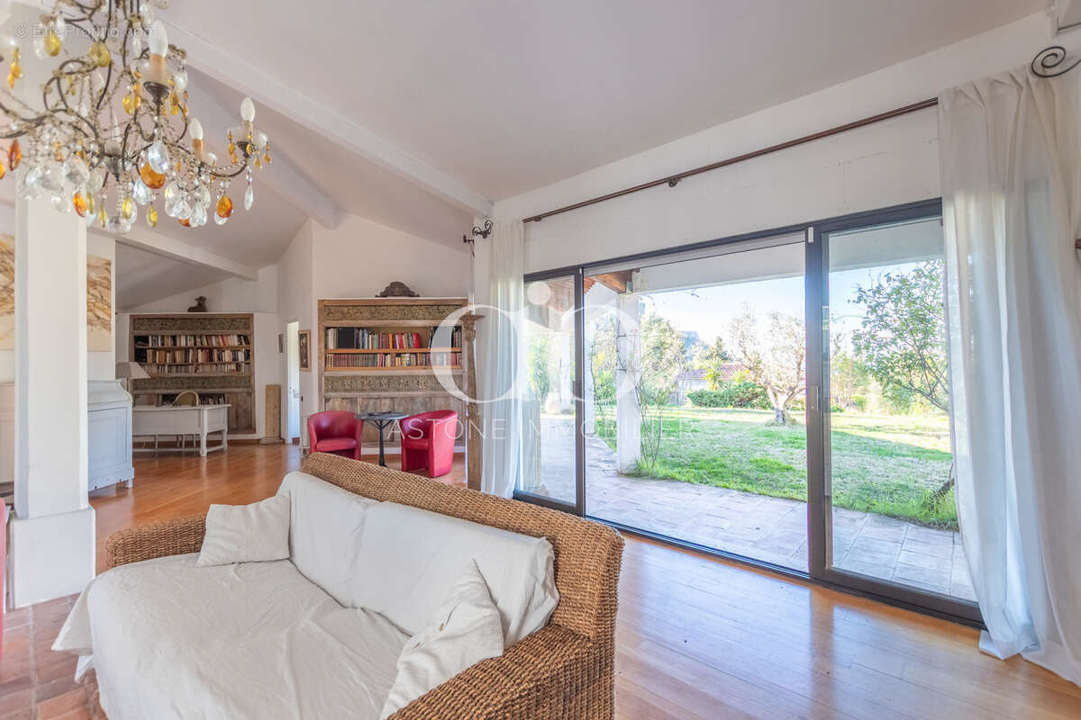 Maison à CASSIS