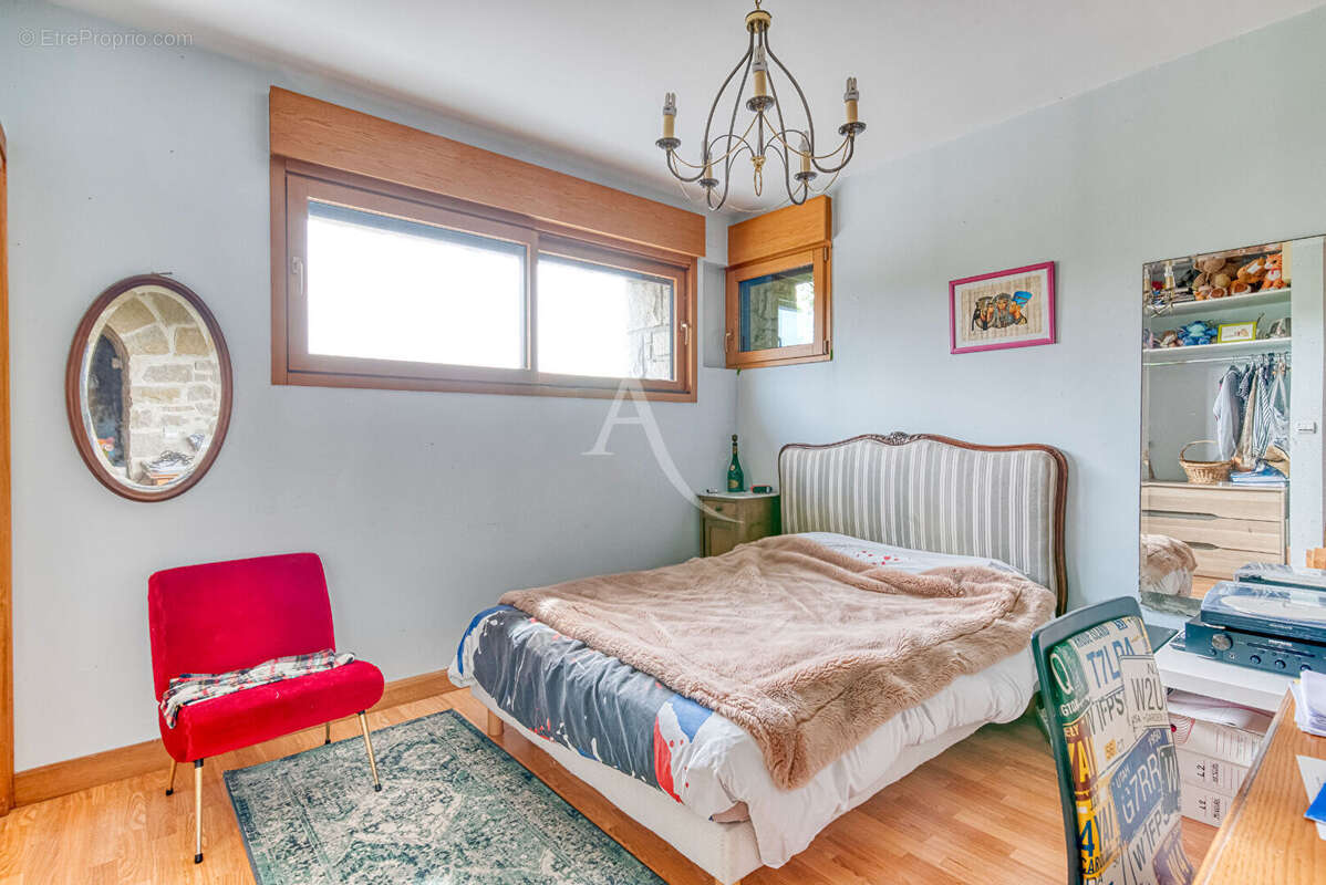 Maison à CHATEAU-GONTIER