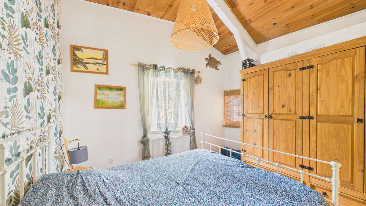 Propriété de charme : demeure principale, deux gîtes sur plus de 3 hectares - photo 12