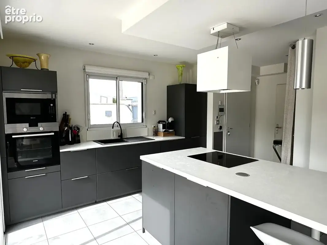 Exclusivite soucieu-en-jarrest maison contemporaine avec piscine - photo 5