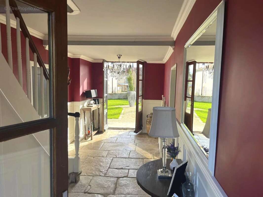 Maison à VILLEFAGNAN