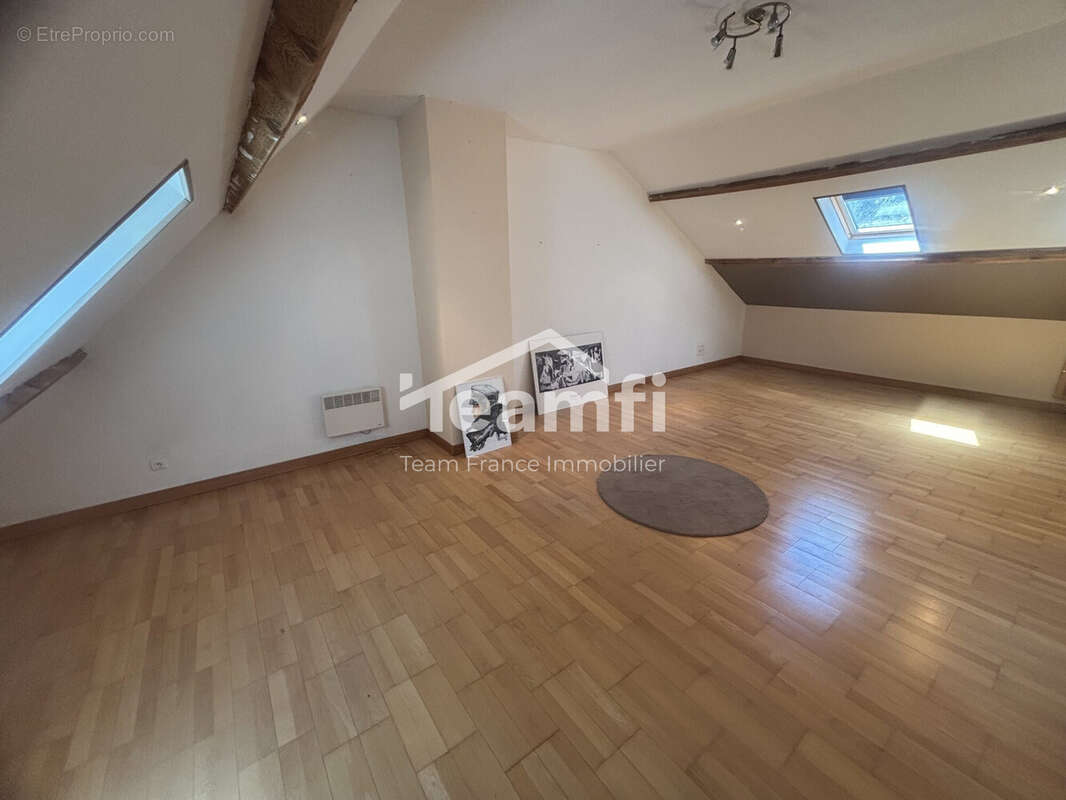 Maison 125 m² à Plou  - photo 6