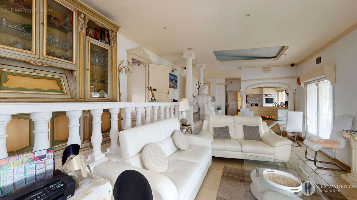 Maison à SAINT-MARTIN-D&#039;HERES