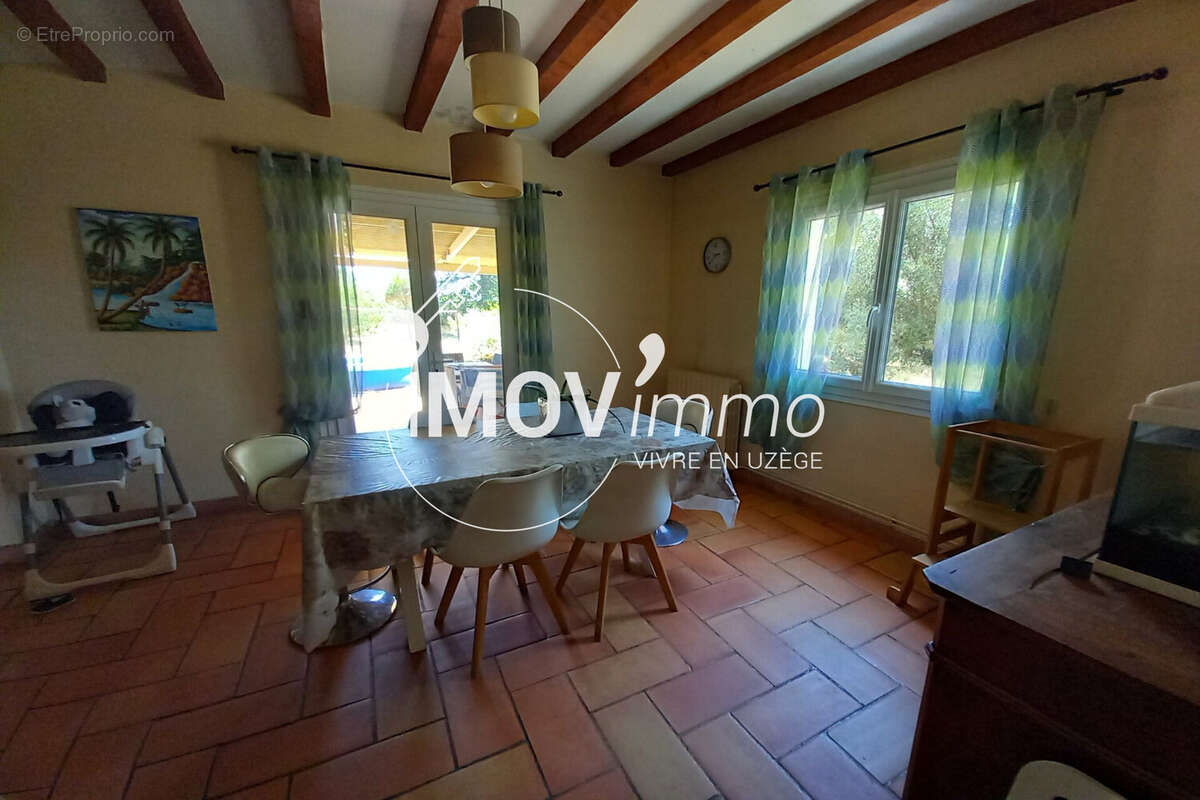 Maison 120 m² à Uzes  - photo 8
