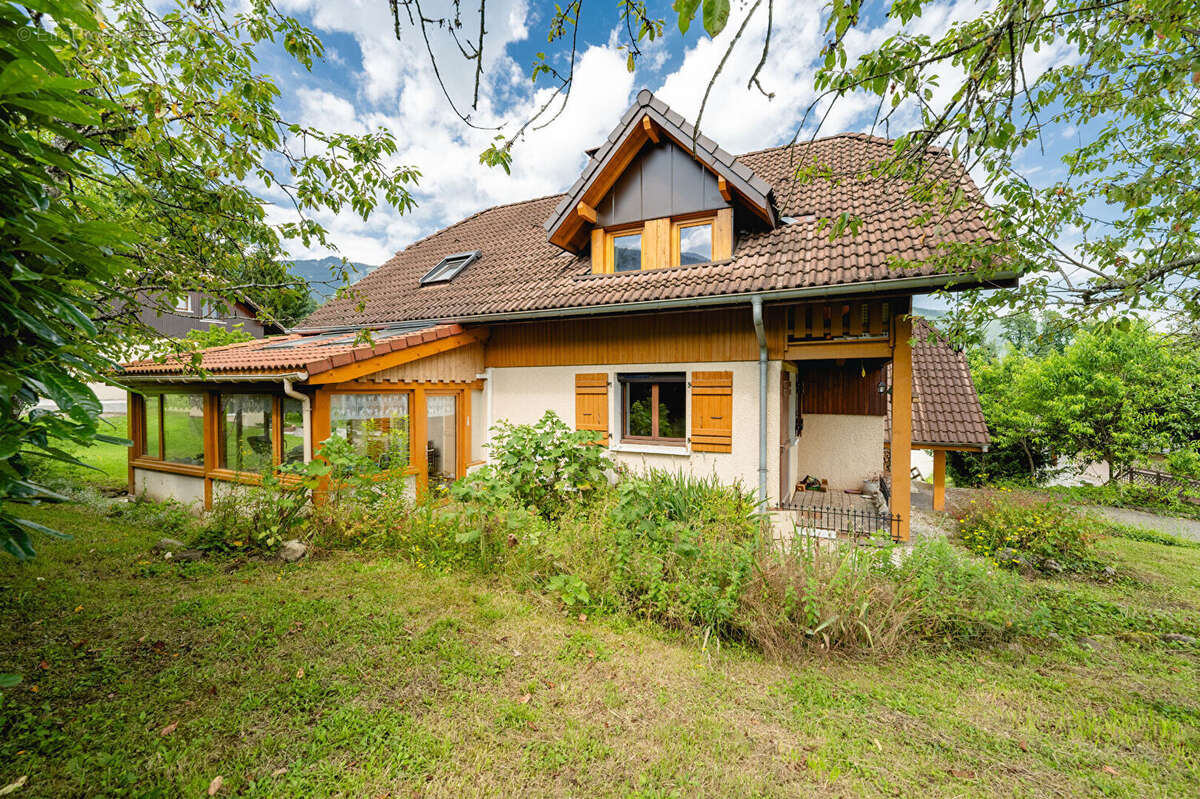 Maison à SAINT-JORIOZ
