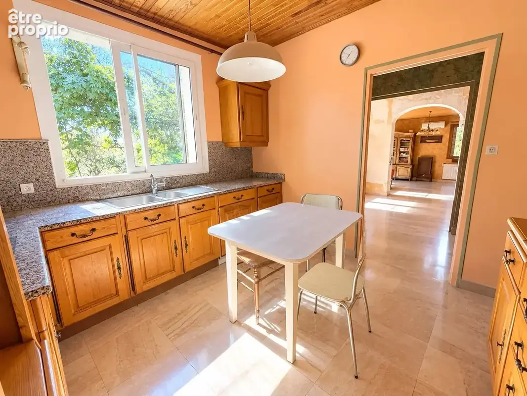 Maison 4 pièces 125 m² à vendre à Nimes (30000) - photo 4