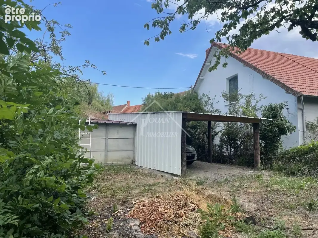Maison rénovée, deux chambres, garage et jardin - photo 11