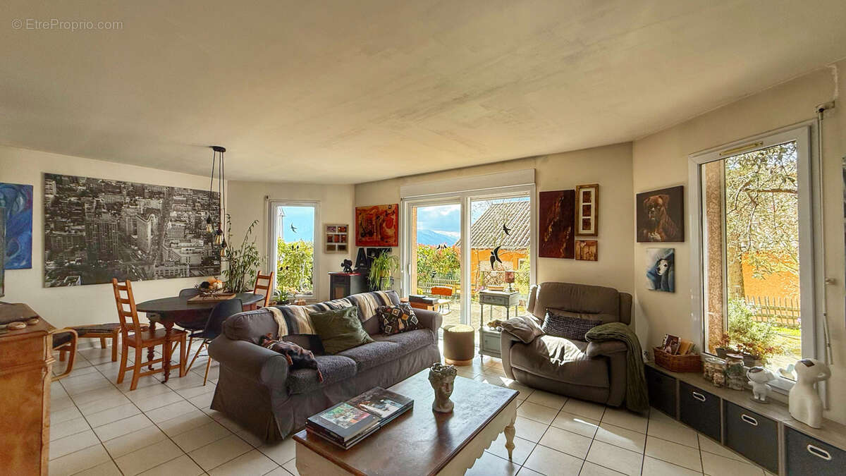 Maison à LA MURETTE