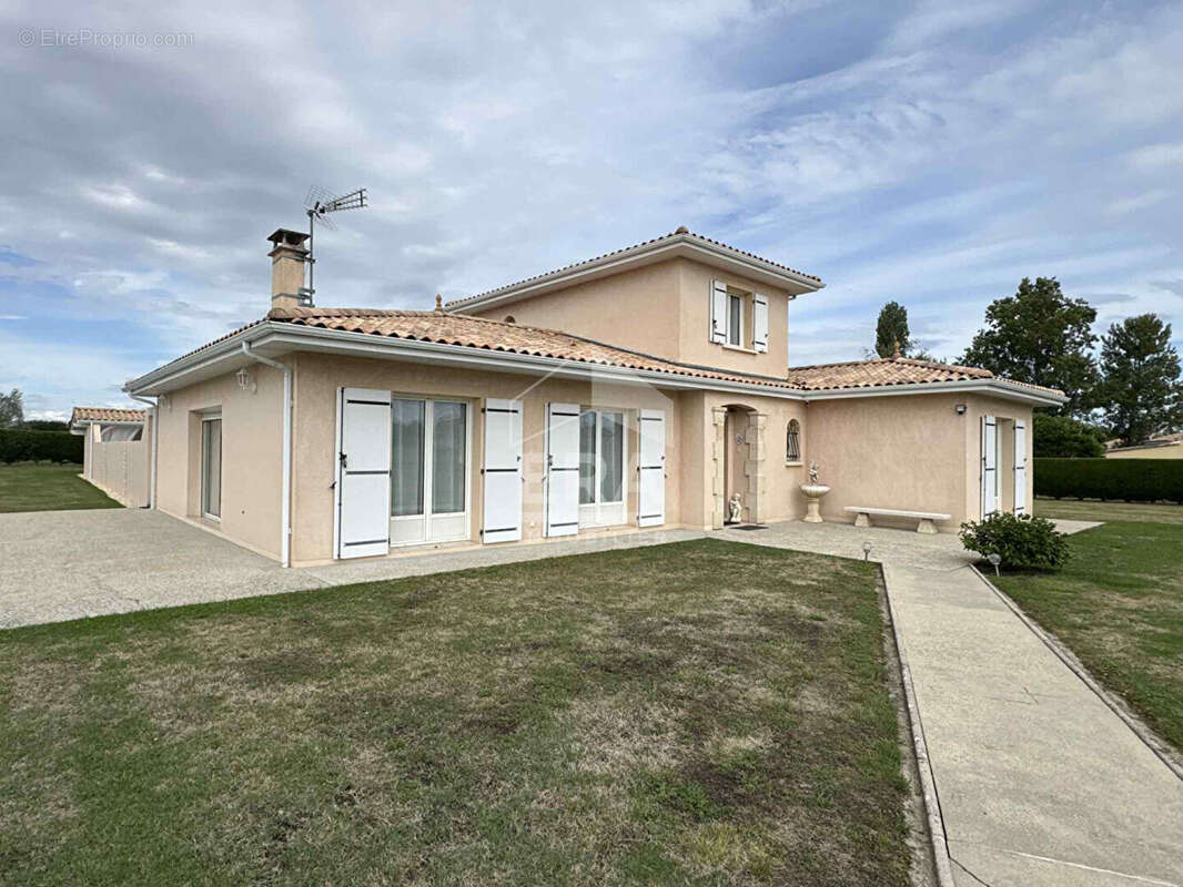 Maison à LANSAC