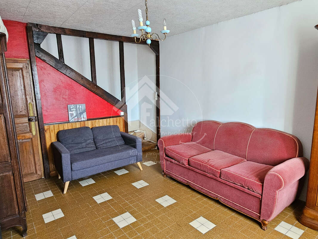 Maison à SAINT-LEON