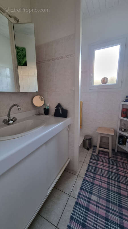 Maison parfaitement entretenue 2 chambres + garage - photo 6