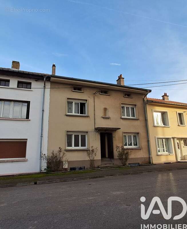 Photo 4 - Maison à MOYENVIC