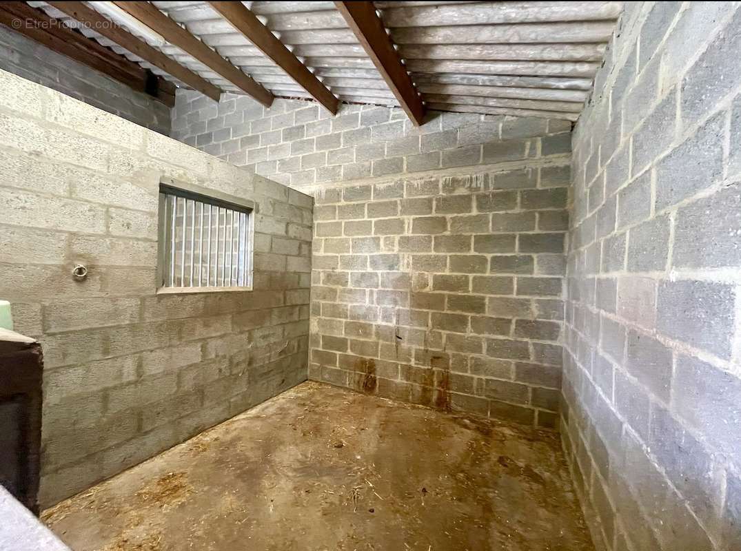 Maison à LE PIN-AU-HARAS