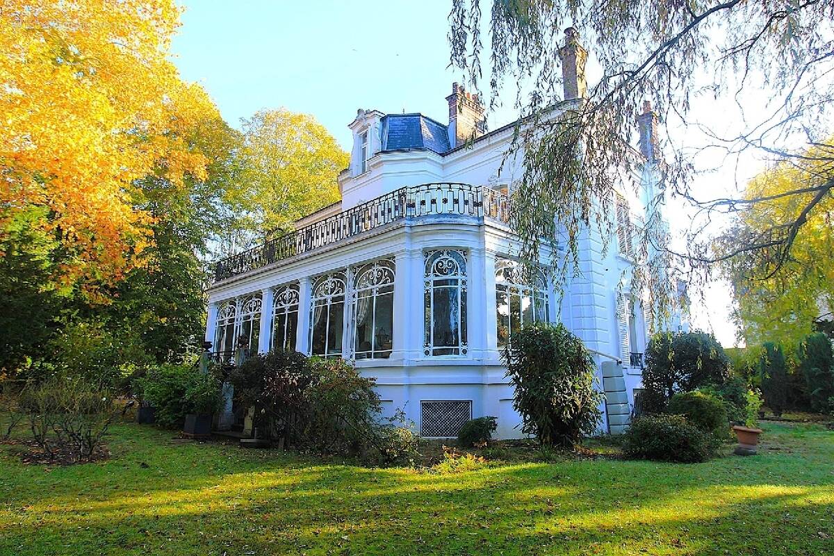 Maison à YERRES