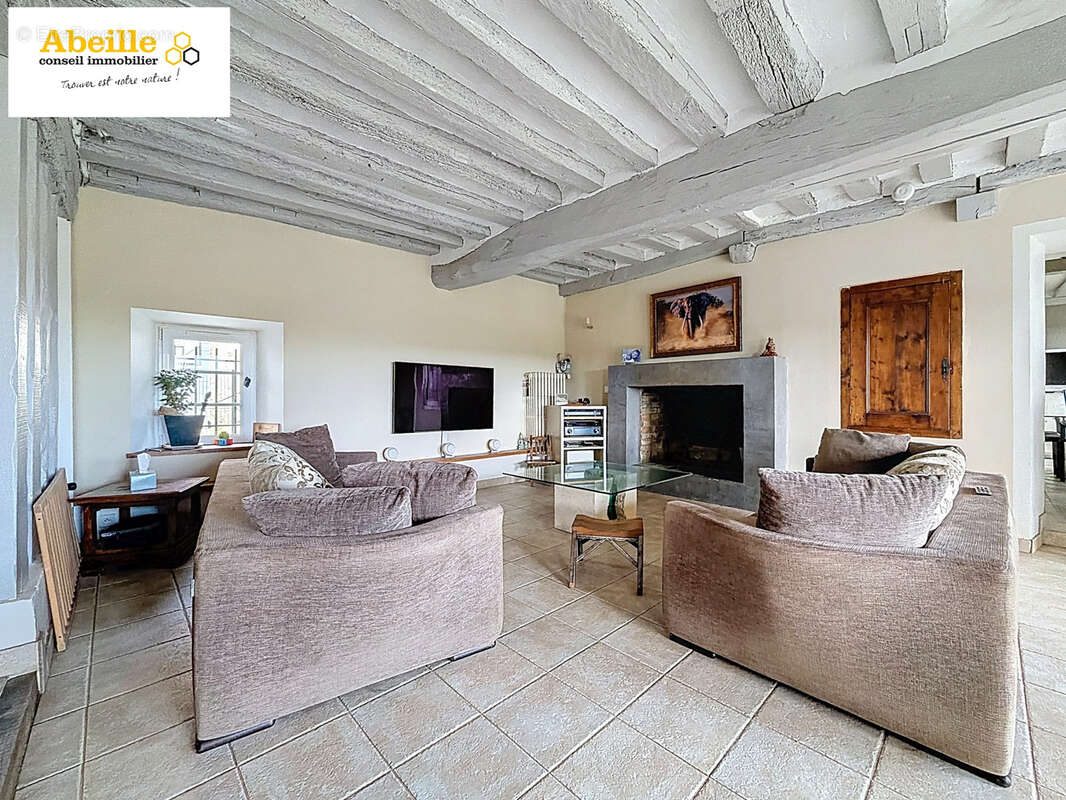 Maison à VAUGRIGNEUSE