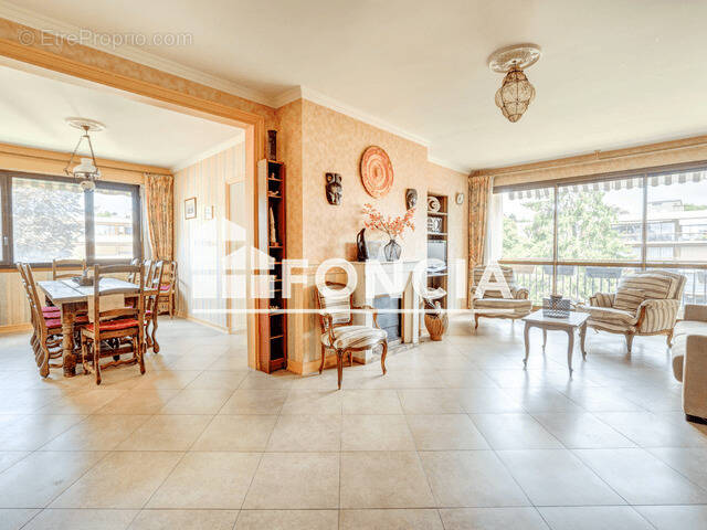 Appartement à NOISY-LE-ROI