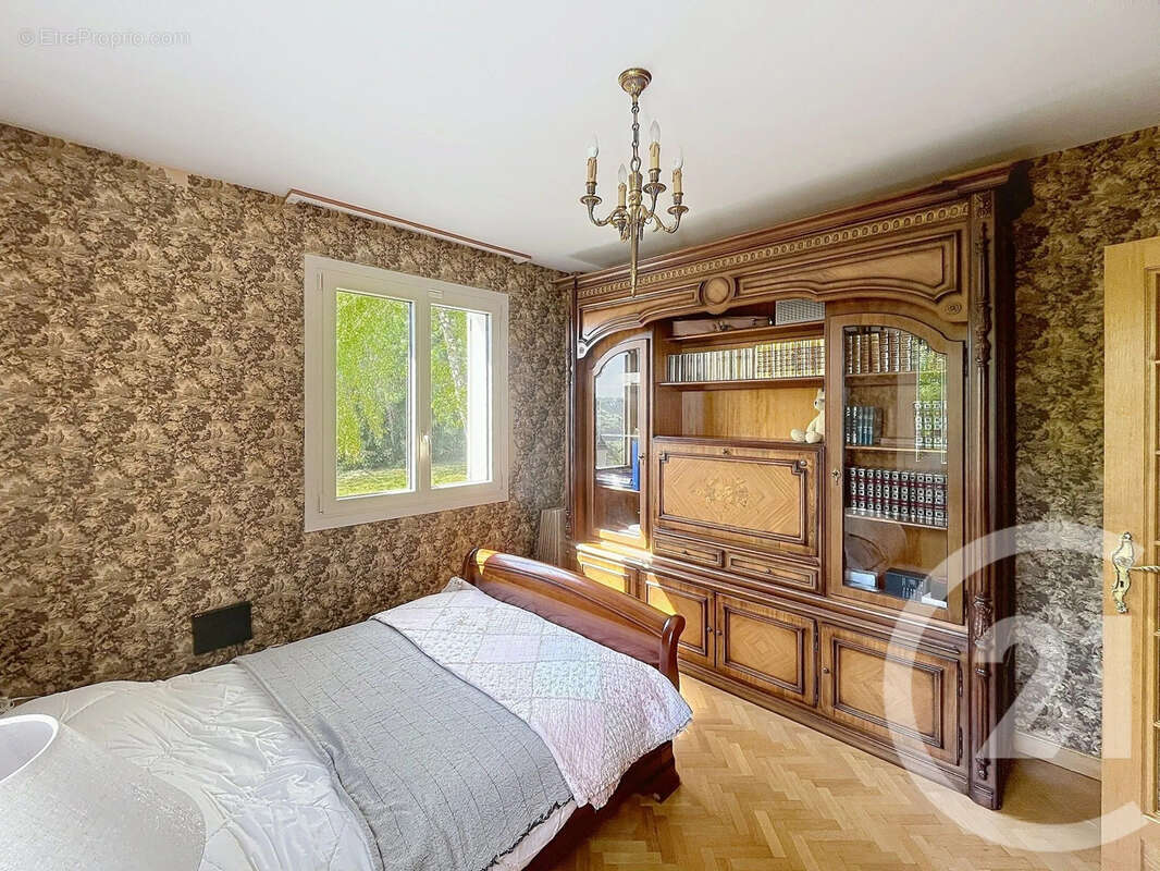 Maison à BRUGNY-VAUDANCOURT